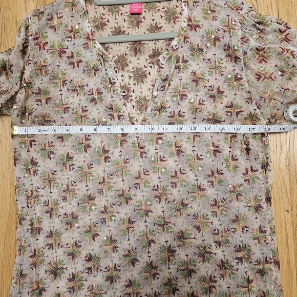 Raj, Imported from India Size M 100% SILK - Picture 4 of 8